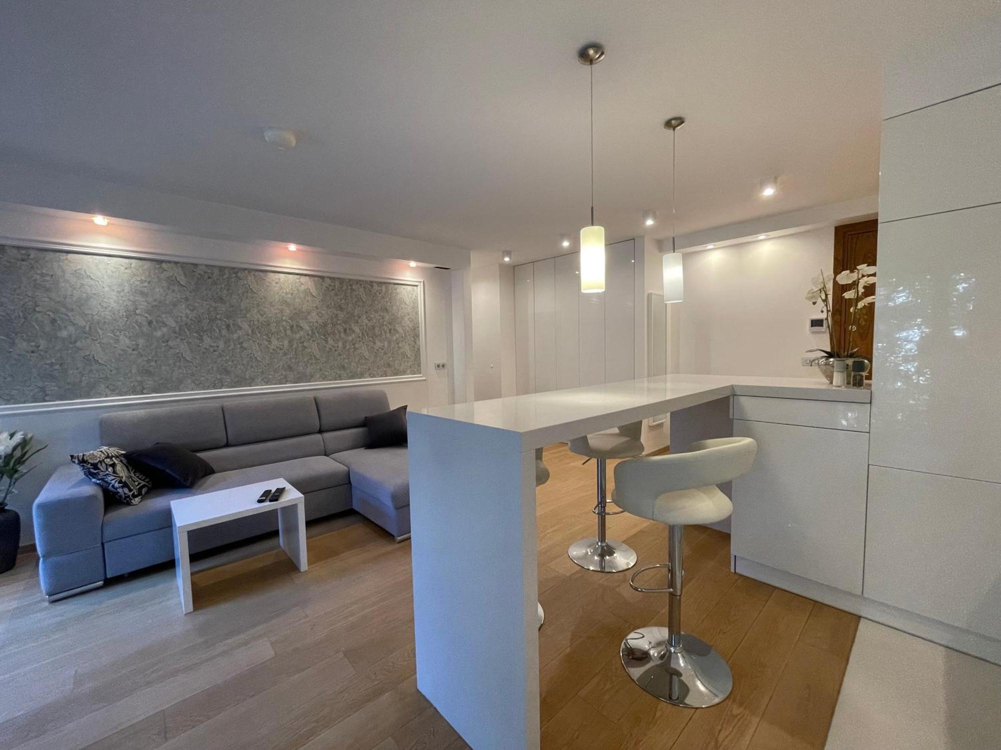 Luxury Prima Apartment City Nowy Swiat ワルシャワ エクステリア 写真